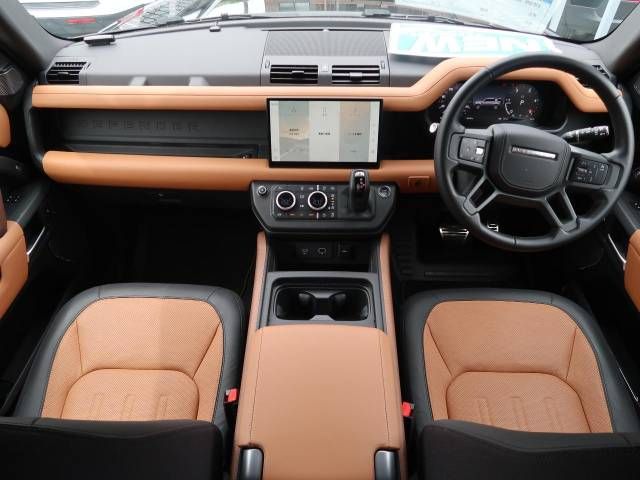 ROVER DEFENDER 2022-08 10925-1