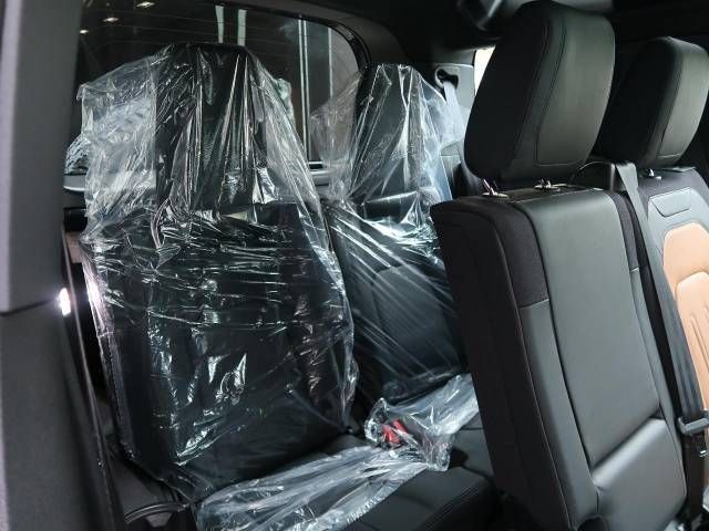 ROVER DEFENDER 2022-08 10925-4