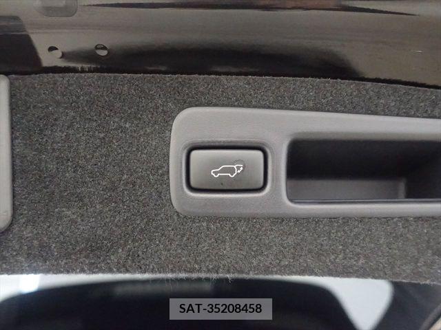 Toyota HARRIER 2017-09 330844-23