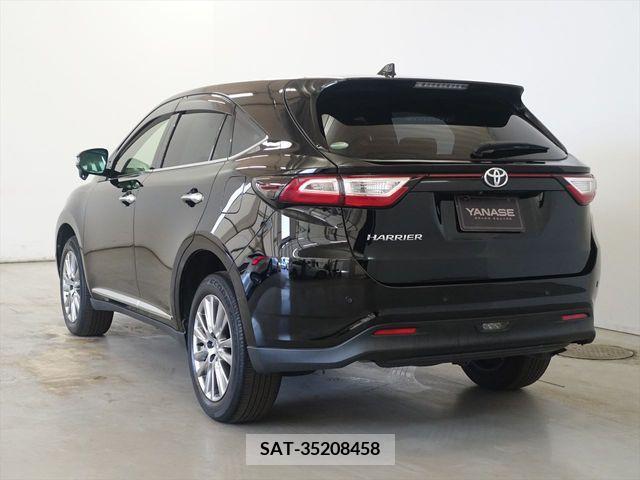 Toyota HARRIER 2017-09 330844-2