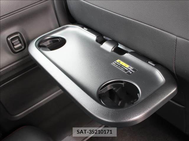 Suzuki SPACIA 2018-03 249967-16