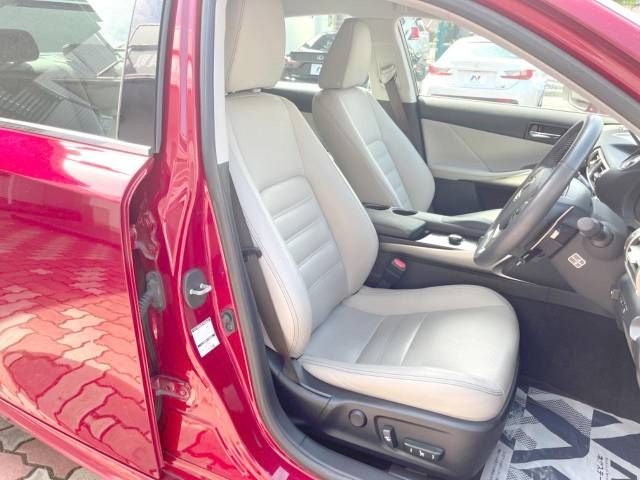 Lexus IS 2013-12 22520-8