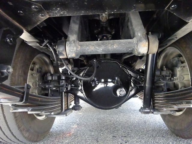 Isuzu ELF TRUCK 2021-02 18666-17