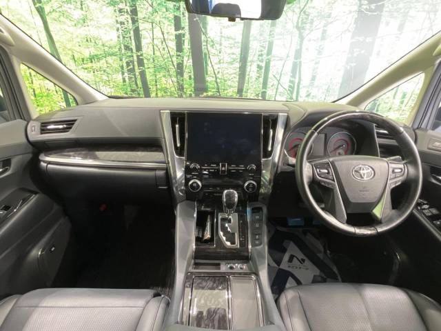 Toyota ALPHARD 2021-03 184519-1