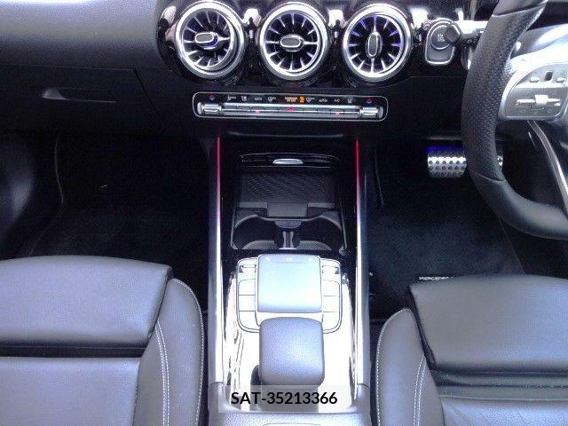 Mercedes Benz EQA 2022-12 220149-21