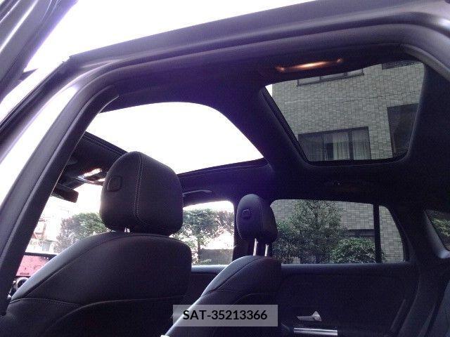Mercedes Benz EQA 2022-12 220149-16