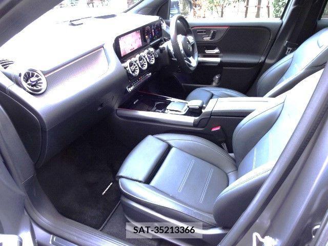 Mercedes Benz EQA 2022-12 220149-12