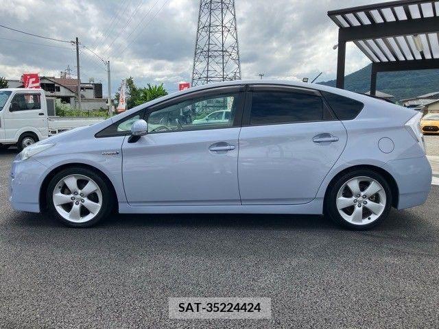 Toyota PRIUS 2009-09 348836-8