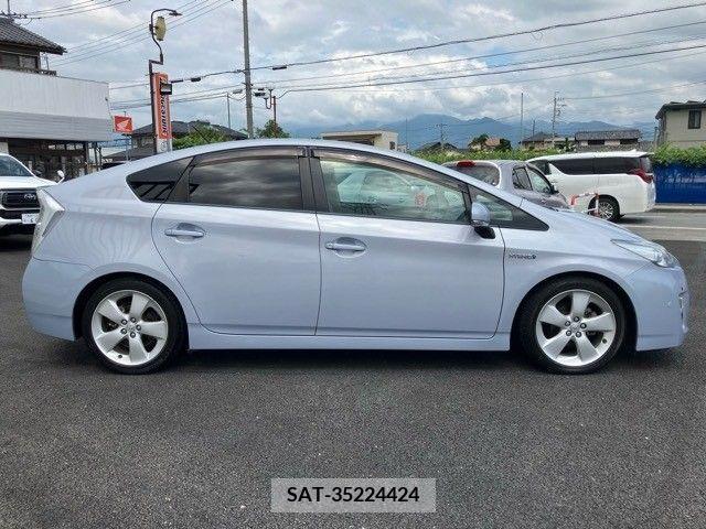 Toyota PRIUS 2009-09 348836-4