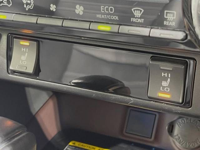 Toyota RAV4 2019-04 11515-5
