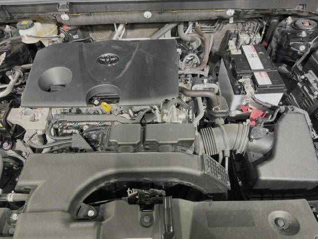 Toyota RAV4 2019-04 11515-18