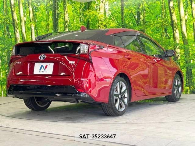 Toyota PRIUS 2020-12 322474-17