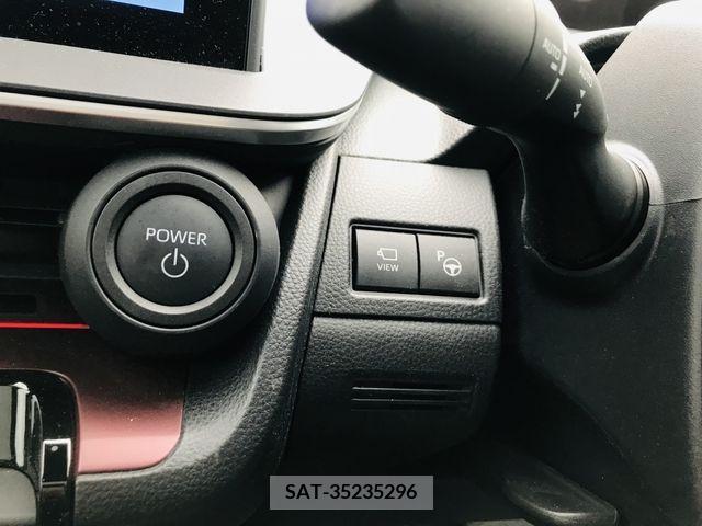 Toyota PRIUS 2023-04 208816-23