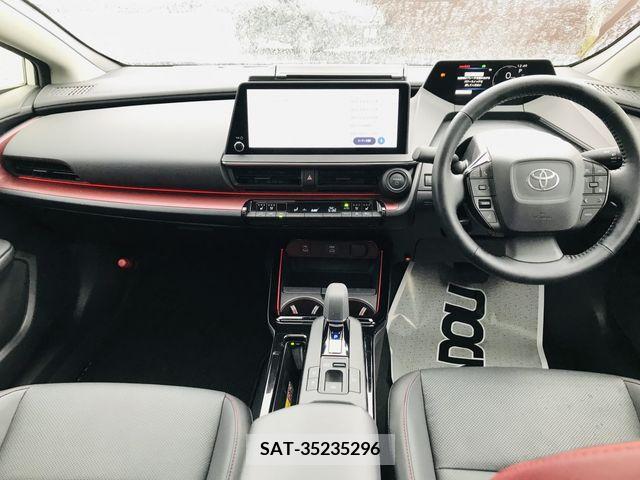 Toyota PRIUS 2023-04 208816-8