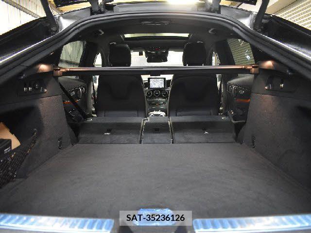 Amg C-CLASS 2019-03 261415-19
