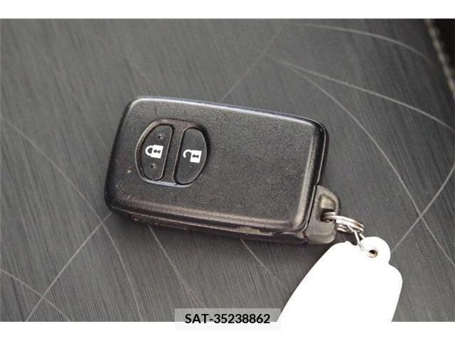 Toyota AQUA 2013-11 217168-17