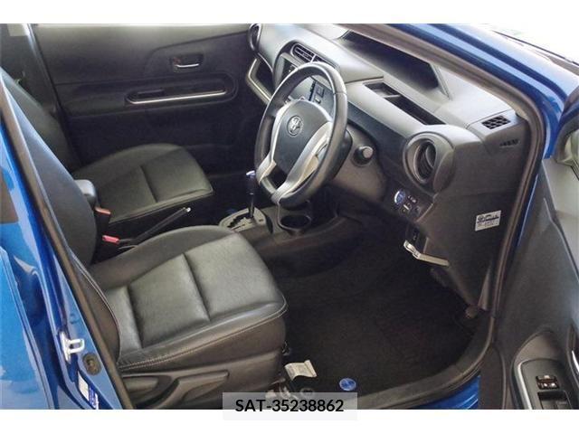 Toyota AQUA 2013-11 217168-14