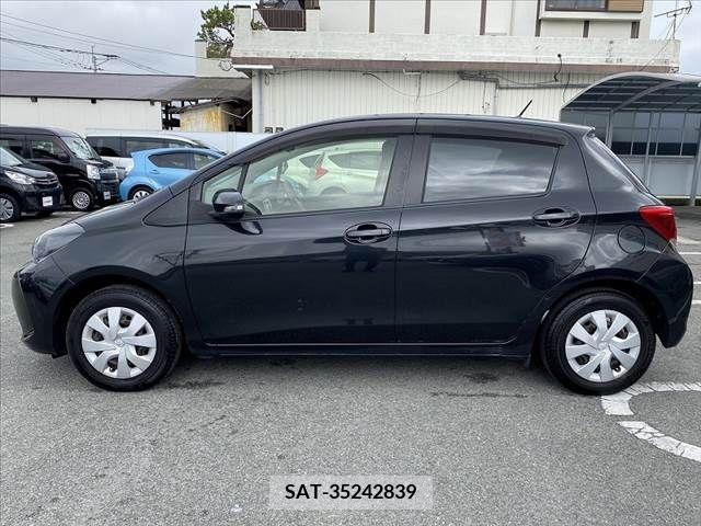 Toyota VITZ 2015-01 308717-10
