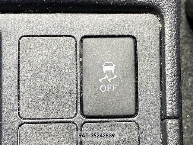 Toyota VITZ 2015-01 308717-6