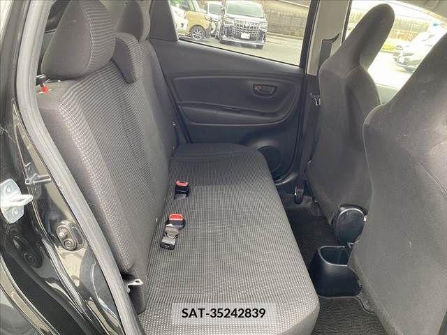 Toyota VITZ 2015-01 308717-17
