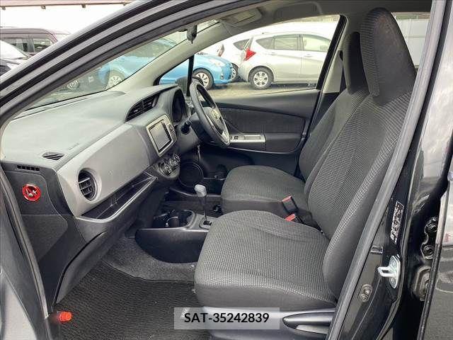 Toyota VITZ 2015-01 308717-16