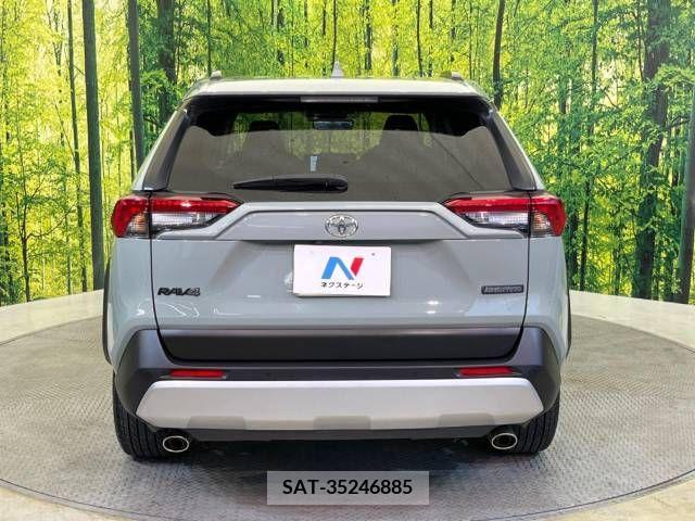 Toyota RAV4 2023-02 337876-15
