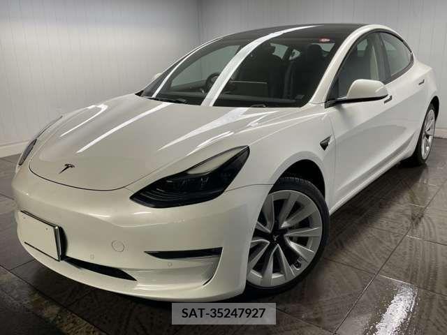Tesla MODEL 3 2021-05 332432-12