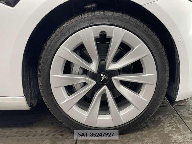 Tesla MODEL 3 2021-05 332432-20