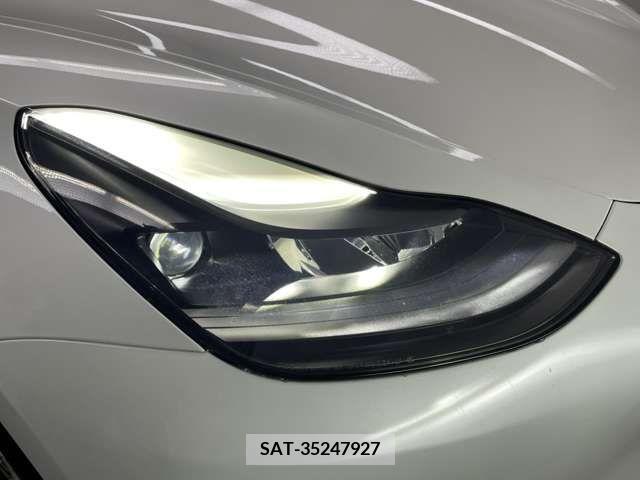 Tesla MODEL 3 2021-05 332432-15