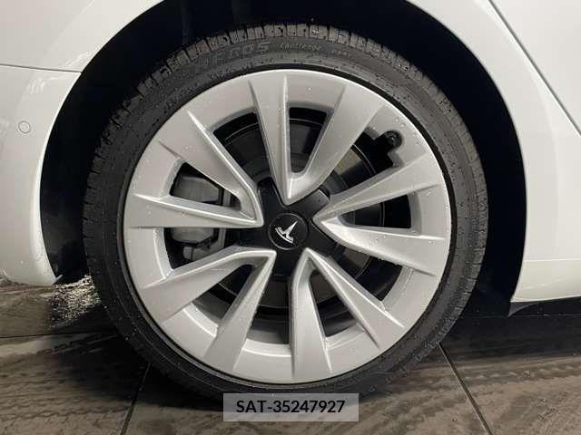 Tesla MODEL 3 2021-05 332432-18