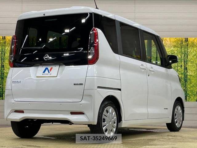 Nissan ROOX 2022-12 388496-17
