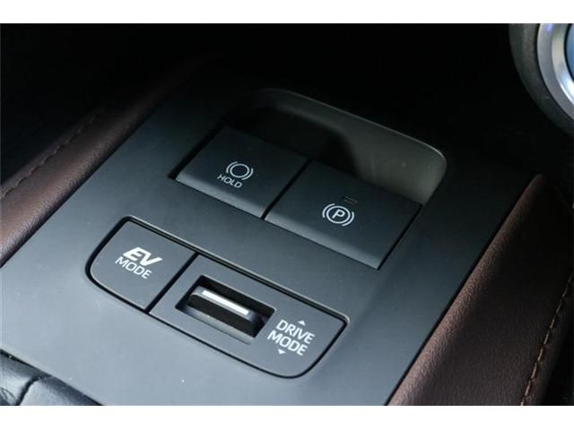 Toyota HARRIER HYBRID 2020-11 25179-17