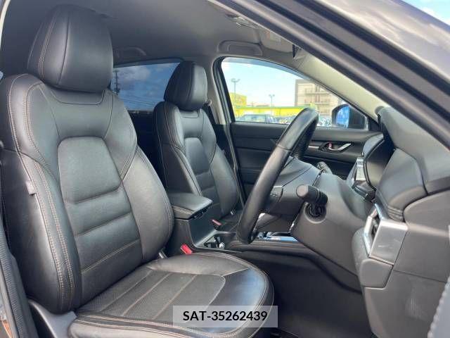 Mazda CX-5 2018-03 358546-11