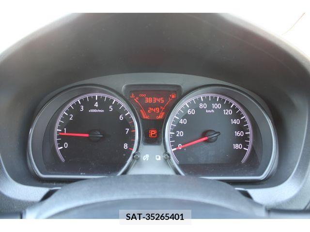 Nissan NOTE 2015-12 379837-23