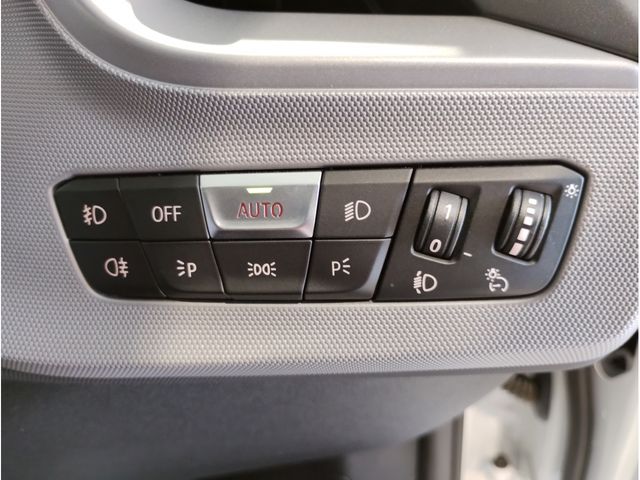 Bmw 1 SERIES 2020-09 22123-20