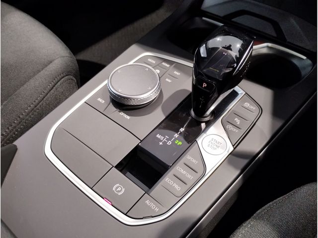 Bmw 1 SERIES 2020-09 22123-19