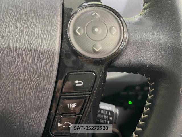 Toyota PRIUS ALPHA 2018-11 283475-5