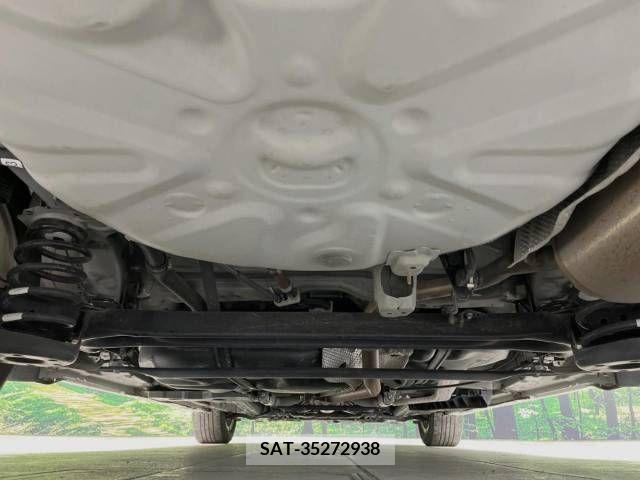 Toyota PRIUS ALPHA 2018-11 283475-19
