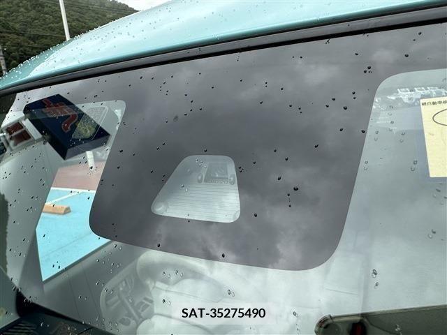 Daihatsu MOVE 2017-01 350957-9