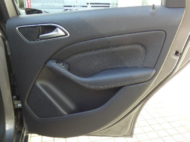 Mercedes Benz B-CLASS 2018-02 8678-22