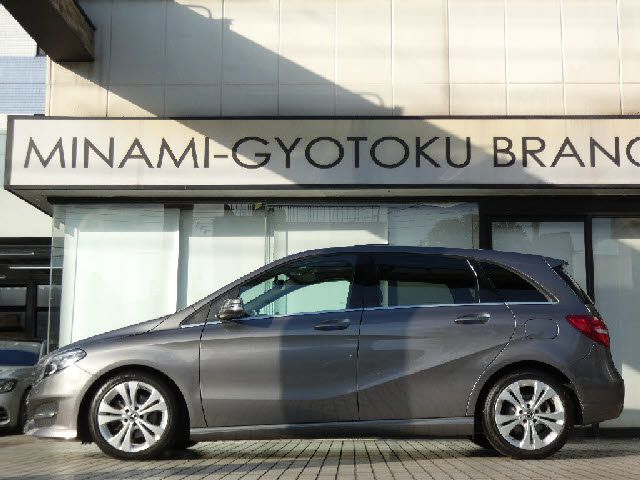 Mercedes Benz B-CLASS 2018-02 8678-14