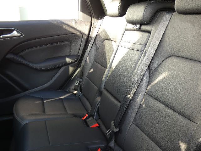Mercedes Benz B-CLASS 2018-02 8678-3