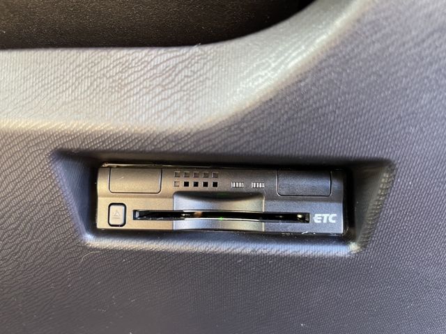 Toyota AQUA 2016-08 18547-8