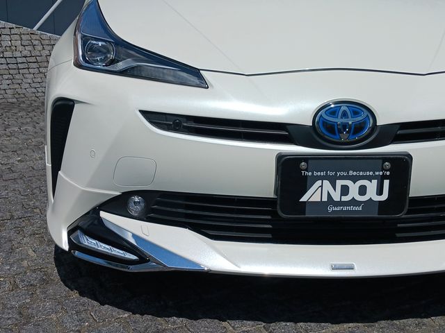 Toyota PRIUS 2019-03 4952-5