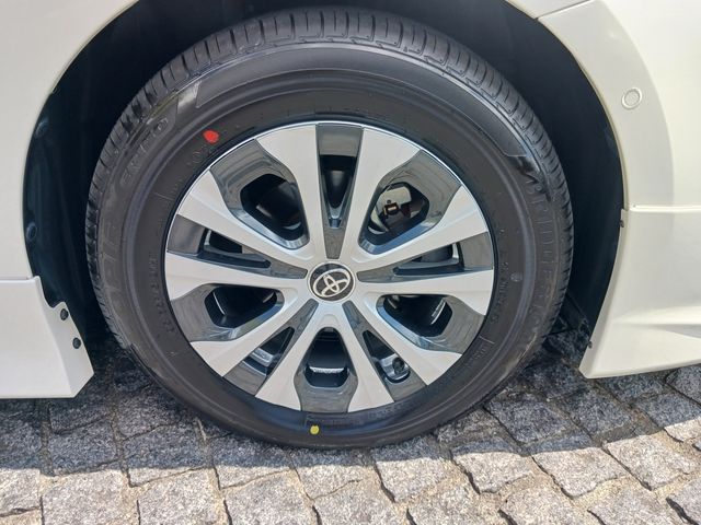 Toyota PRIUS 2019-03 4952-7
