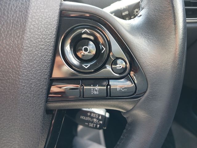 Toyota PRIUS 2019-03 4952-19