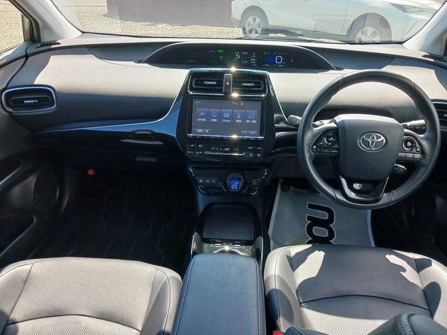 Toyota PRIUS 2019-03 4952-8