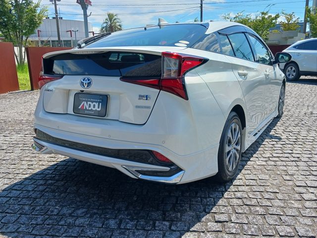 Toyota PRIUS 2019-03 4952-6