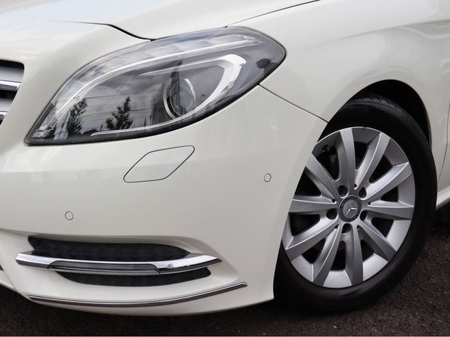 Mercedes Benz B-CLASS 2013-01 21044-20