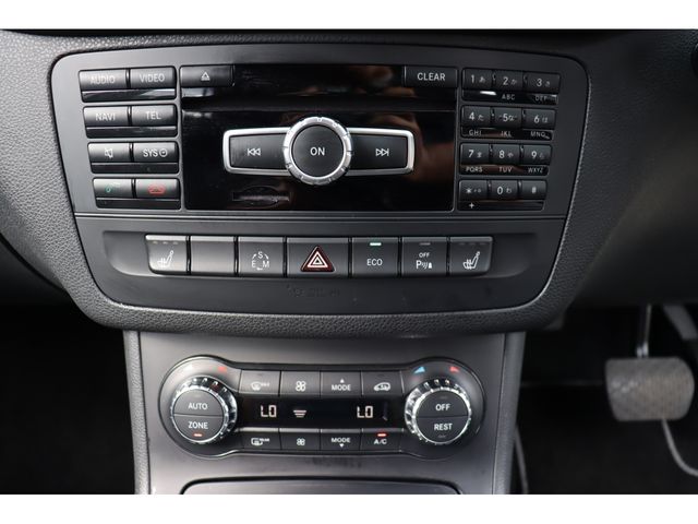 Mercedes Benz B-CLASS 2013-01 21044-13